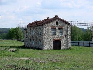 Здание локомотивного депо
